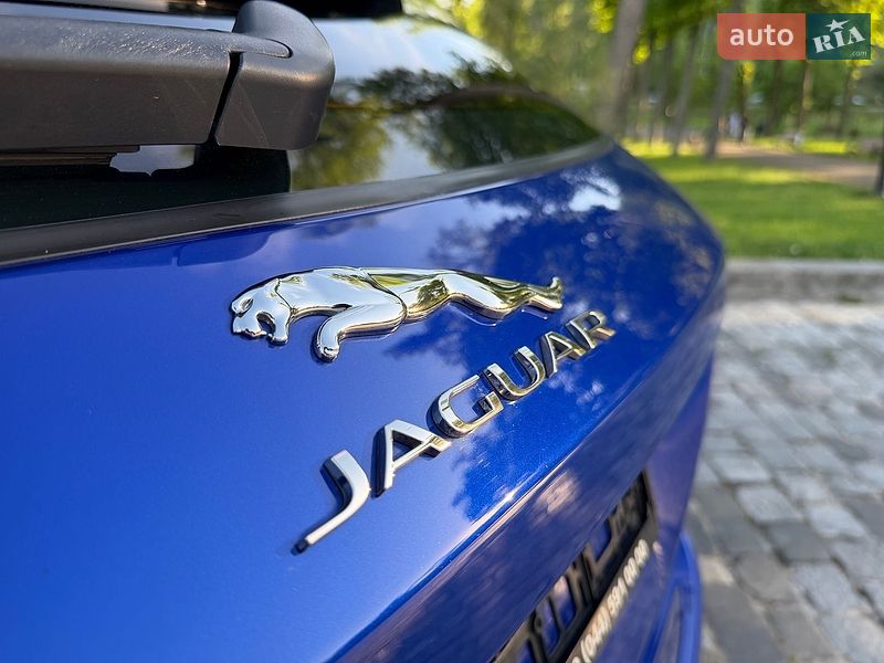 Внедорожник / Кроссовер Jaguar F-Pace 2017 в Киеве