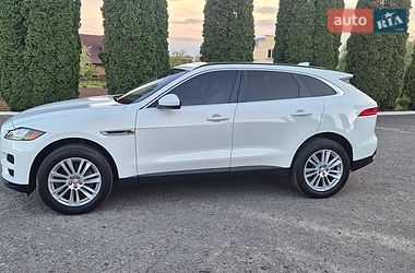 Позашляховик / Кросовер Jaguar F-Pace 2017 в Дубні