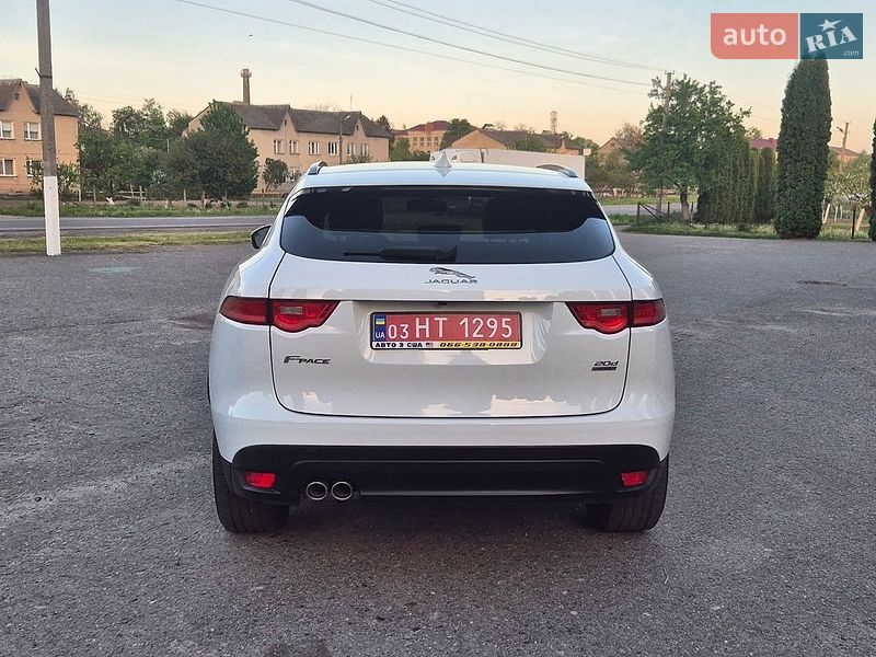 Позашляховик / Кросовер Jaguar F-Pace 2017 в Дубні