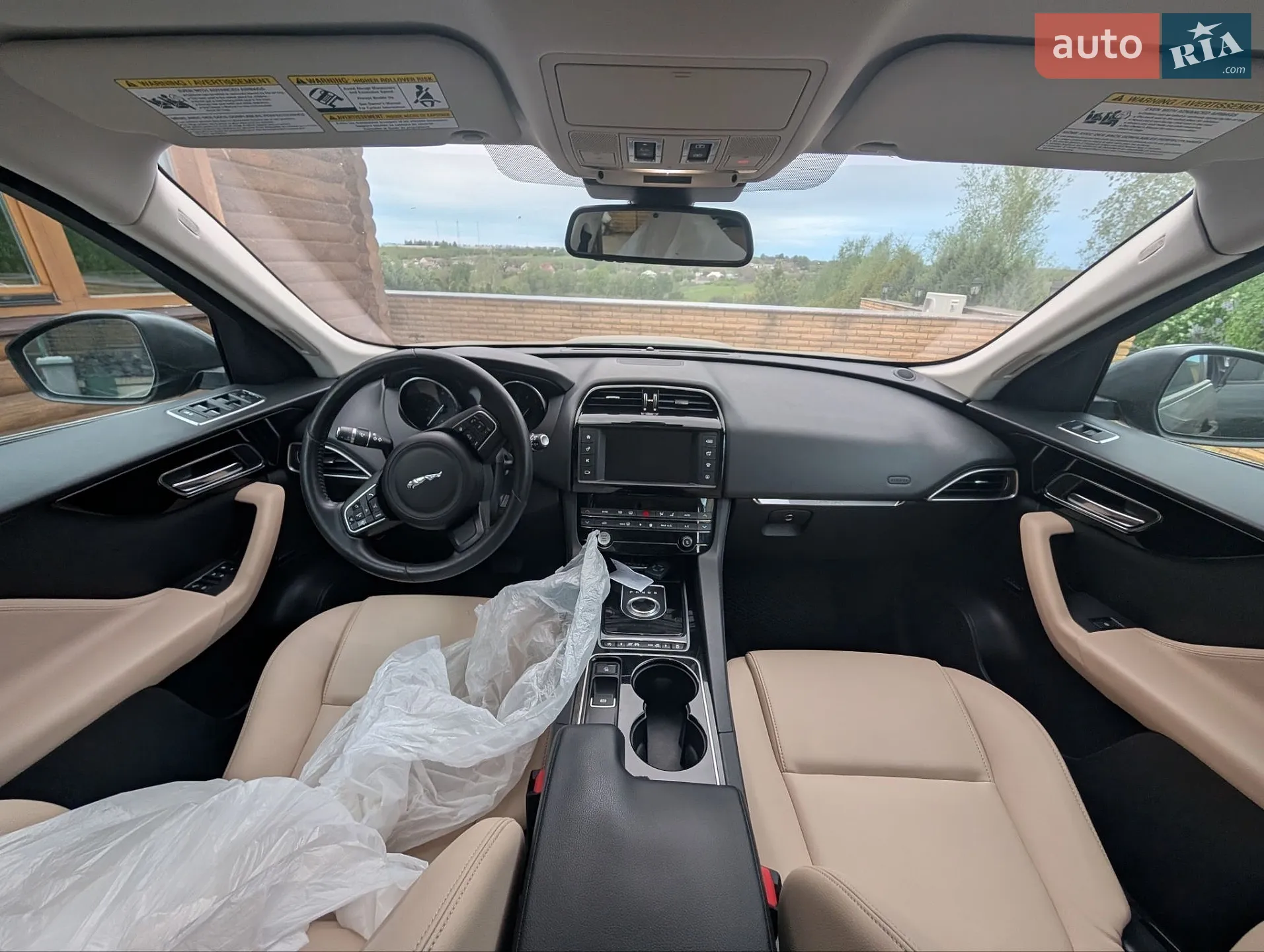 2017 Jaguar F-Pace - мініатюра 8