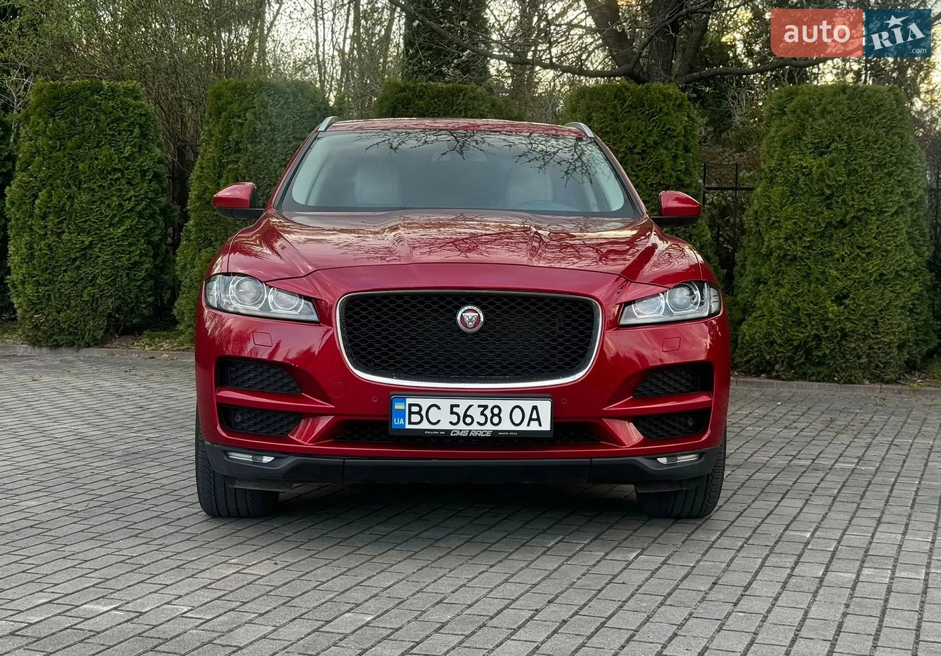 2016 Jaguar F-Pace - мініатюра 3