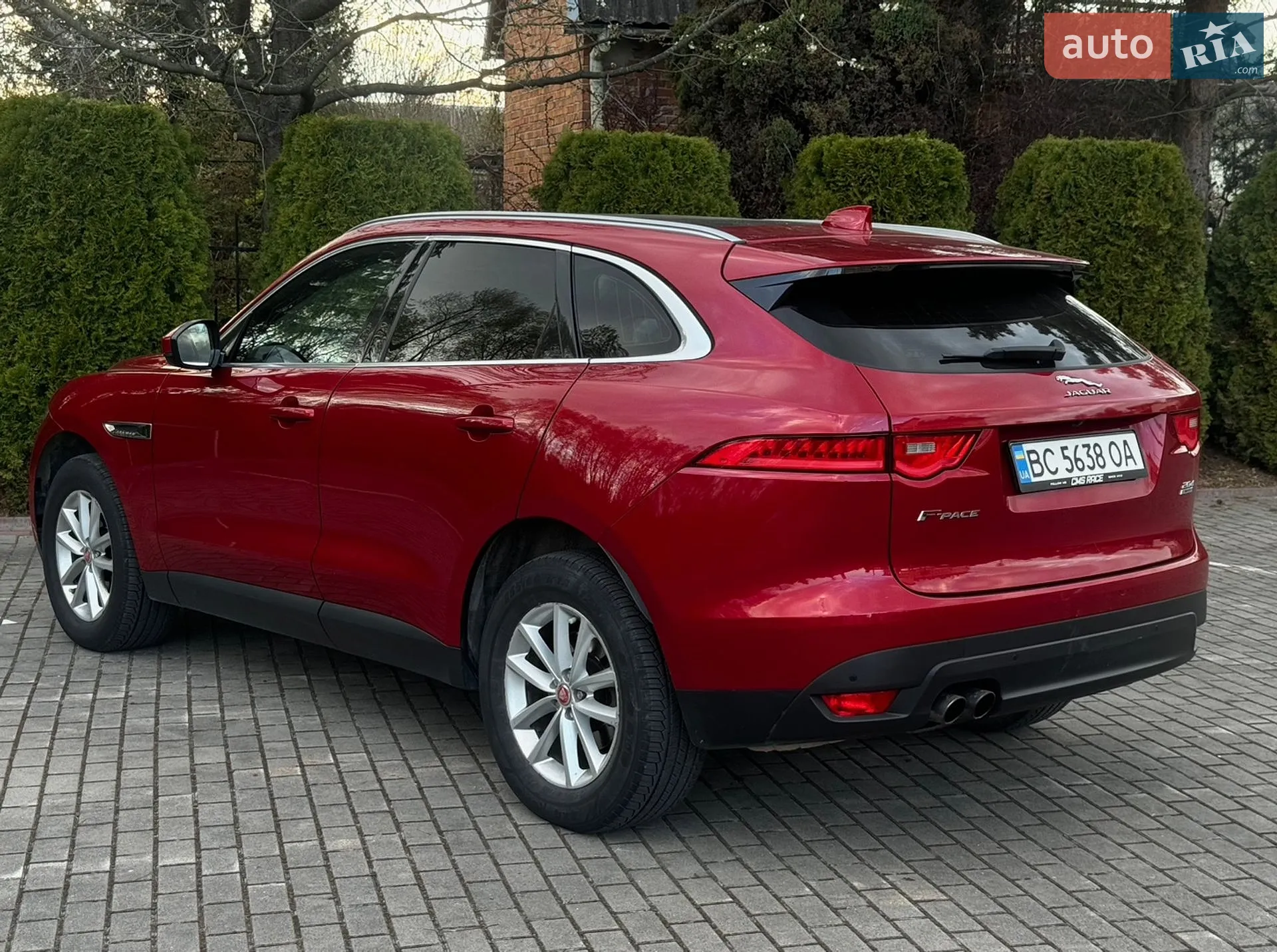 2016 Jaguar F-Pace - мініатюра 8