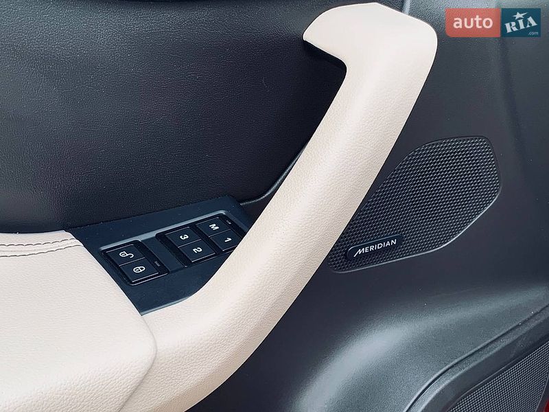 Внедорожник / Кроссовер Jaguar F-Pace 2019 в Николаеве