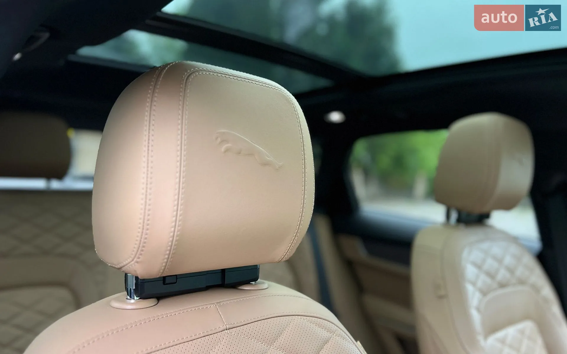 2022 Jaguar F-Pace - мініатюра 29