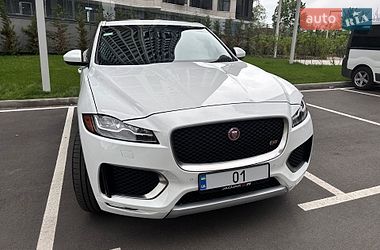 Внедорожник / Кроссовер Jaguar F-Pace 2019 в Киеве