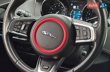 Внедорожник / Кроссовер Jaguar F-Pace 2019 в Киеве