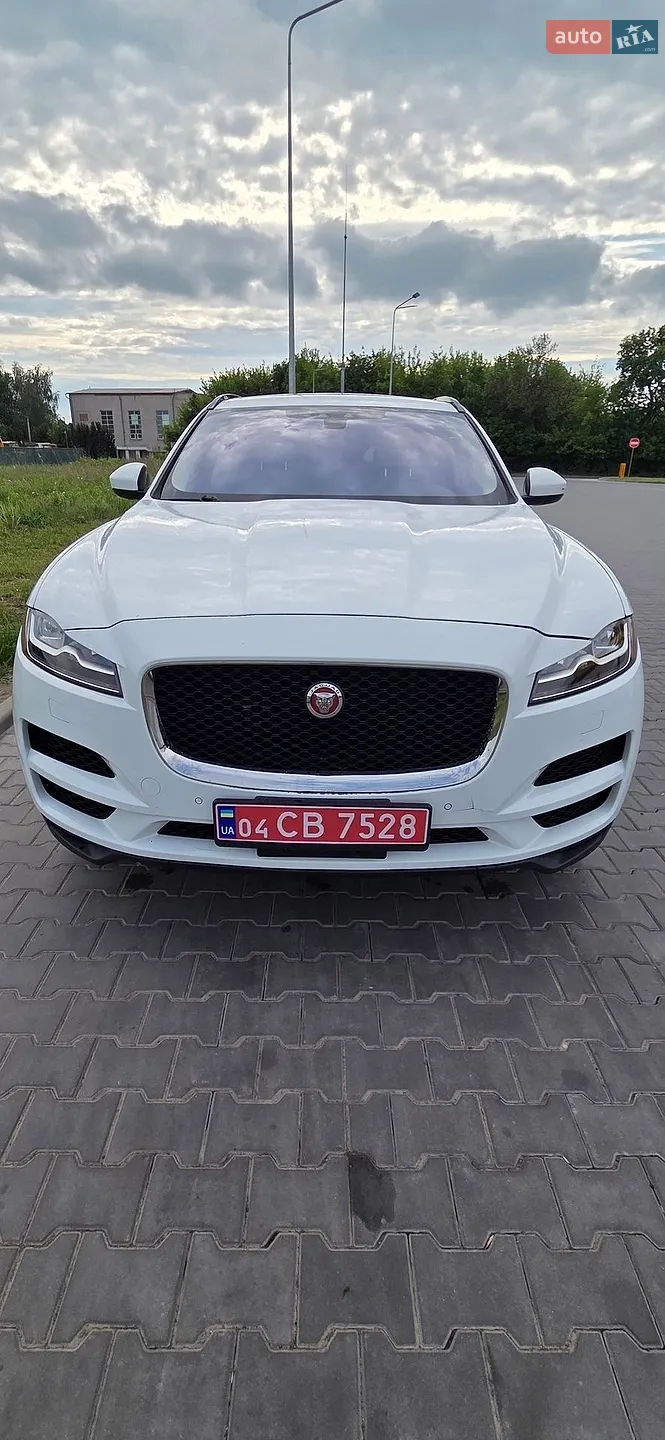 2017 Jaguar F-Pace - мініатюра 3