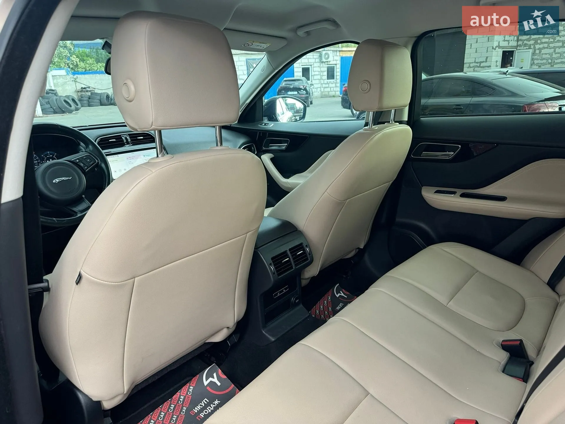 2016 Jaguar F-Pace - мініатюра 10