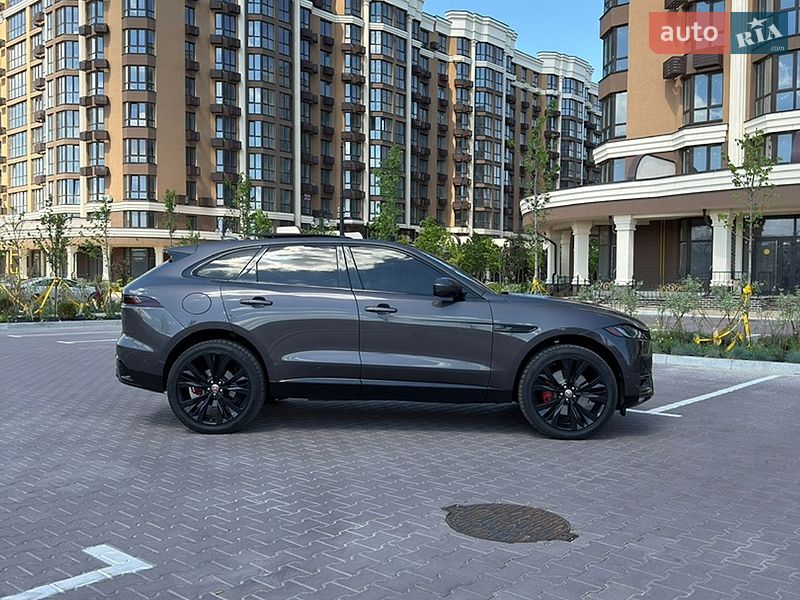 Внедорожник / Кроссовер Jaguar F-Pace 2021 в Киеве