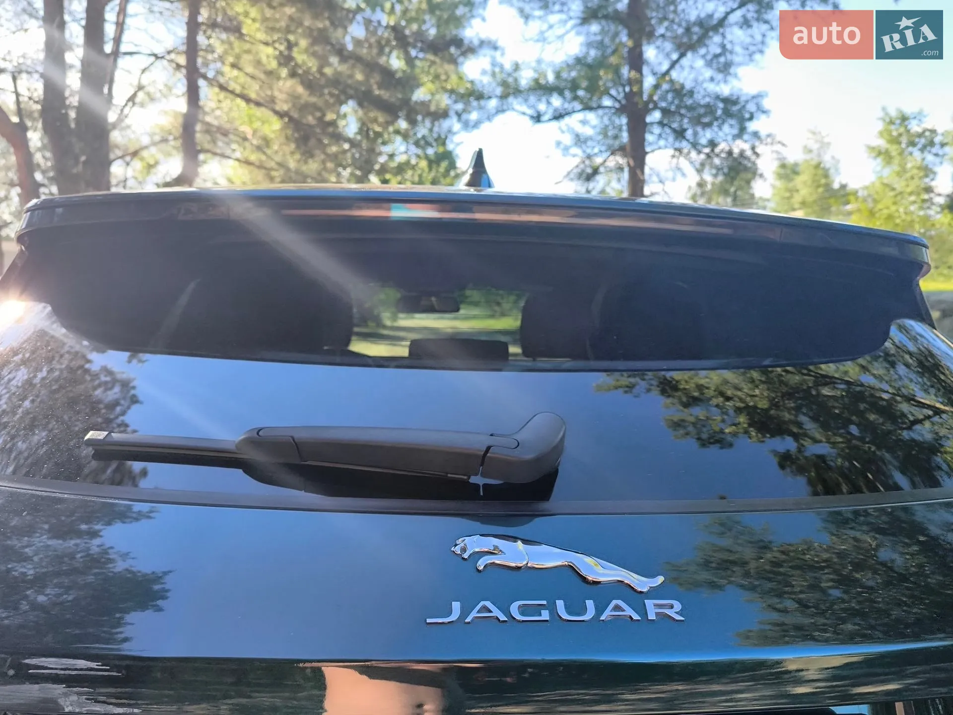 2017 Jaguar F-Pace - мініатюра 25