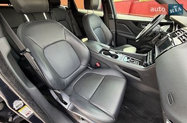 Внедорожник / Кроссовер Jaguar F-Pace 2016 в Киеве фото 24 Внедорожник / Кроссовер Jaguar F-Pace 2016 в Киеве