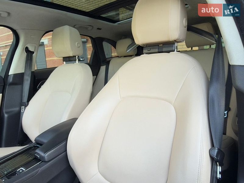 Внедорожник / Кроссовер Jaguar F-Pace 2019 в Тернополе