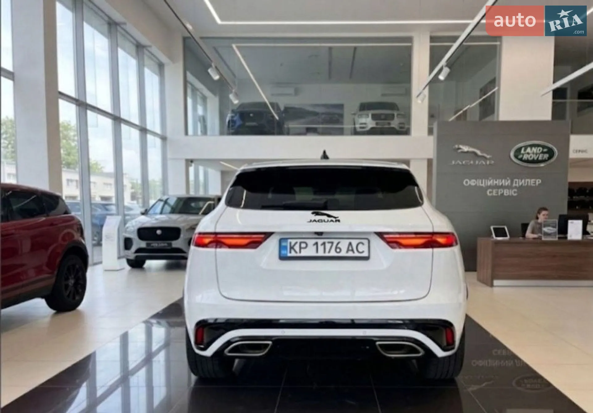 2023 Jaguar F-Pace - мініатюра 3