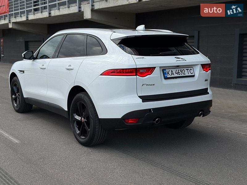 Внедорожник / Кроссовер Jaguar F-Pace 2017 в Киеве