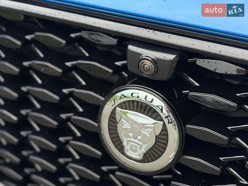 Внедорожник / Кроссовер Jaguar F-Pace 2023 в Киеве