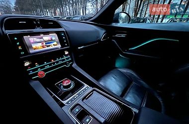 Внедорожник / Кроссовер Jaguar F-Pace 2018 в Львове фото 46 Внедорожник / Кроссовер Jaguar F-Pace 2018 в Львове