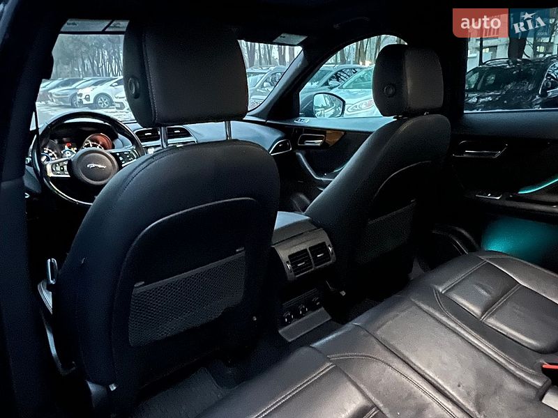 Внедорожник / Кроссовер Jaguar F-Pace 2018 в Львове фото 49 Внедорожник / Кроссовер Jaguar F-Pace 2018 в Львове