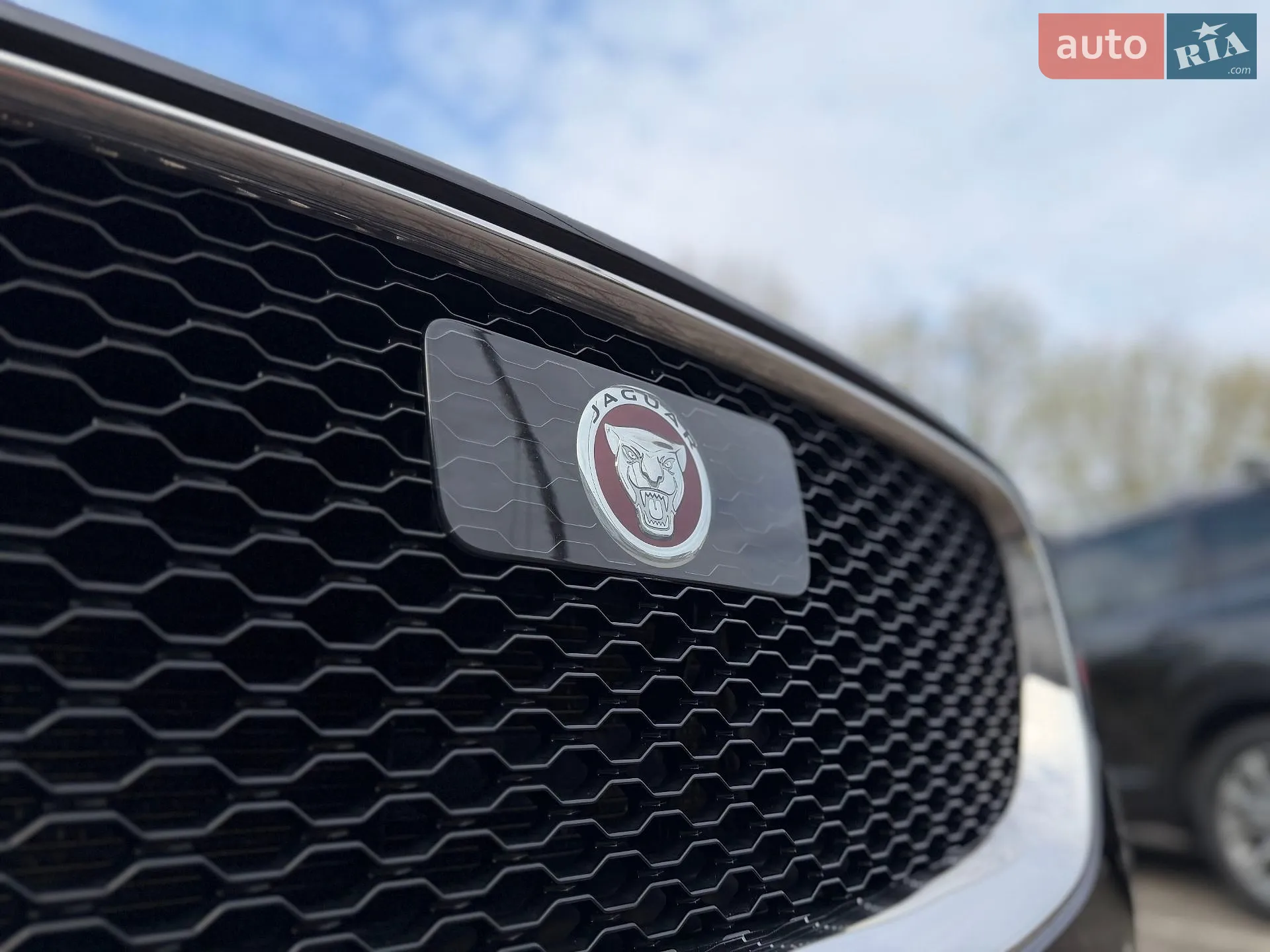 2017 Jaguar F-Pace - мініатюра 12
