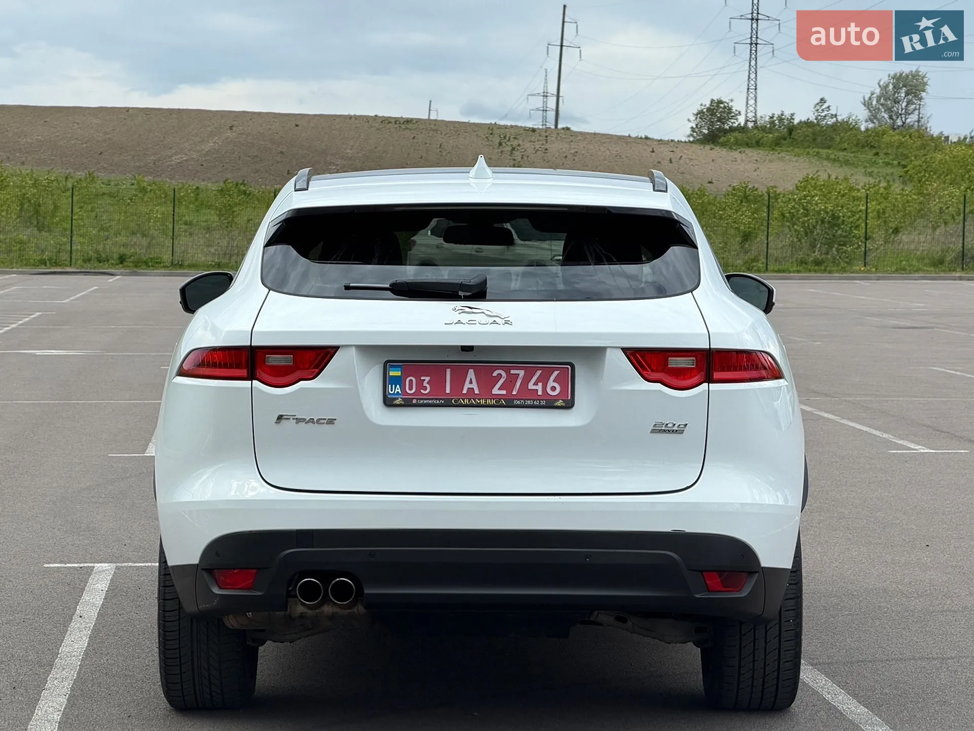 2017 Jaguar F-Pace - мініатюра 10