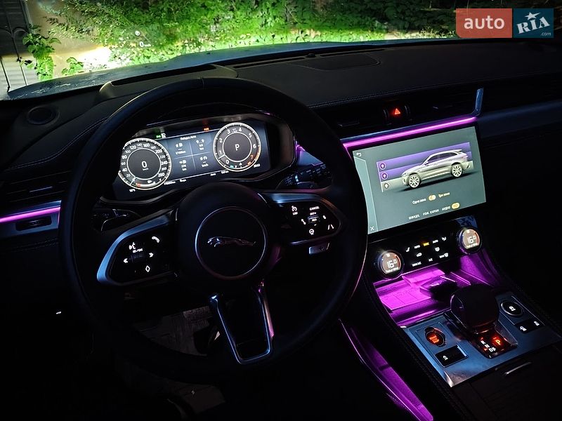 Внедорожник / Кроссовер Jaguar F-Pace 2023 в Берегово