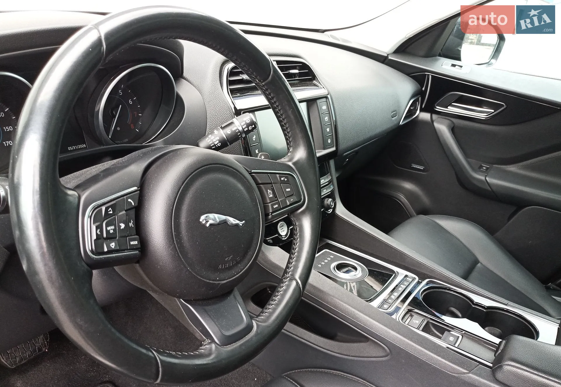 2016 Jaguar F-Pace - мініатюра 12