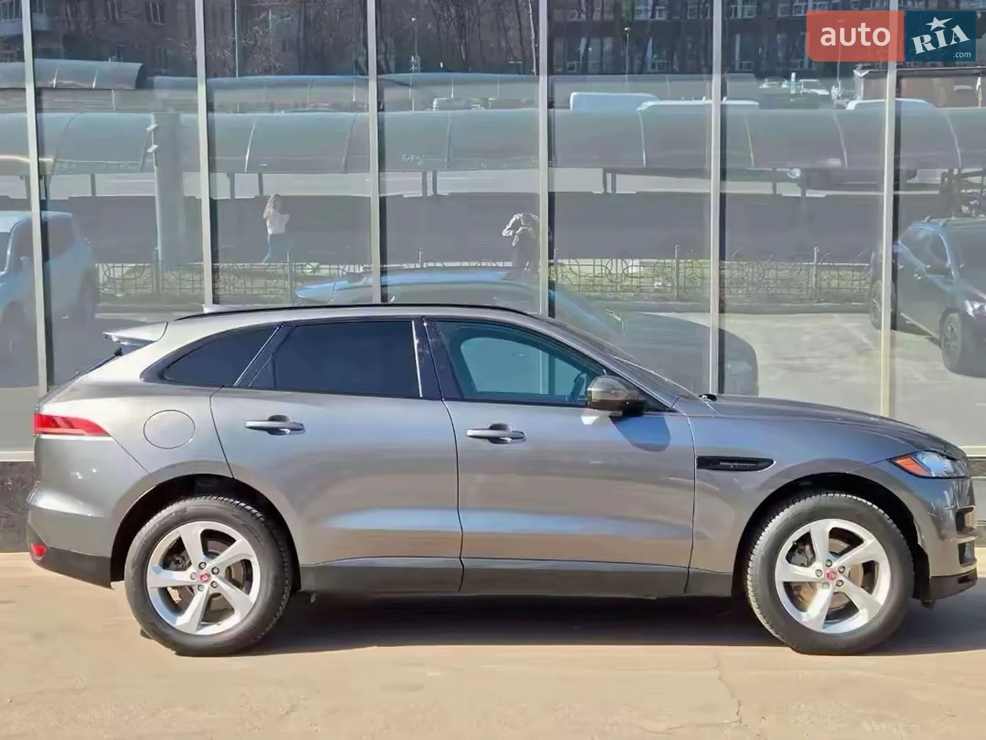 2016 Jaguar F-Pace - мініатюра 4