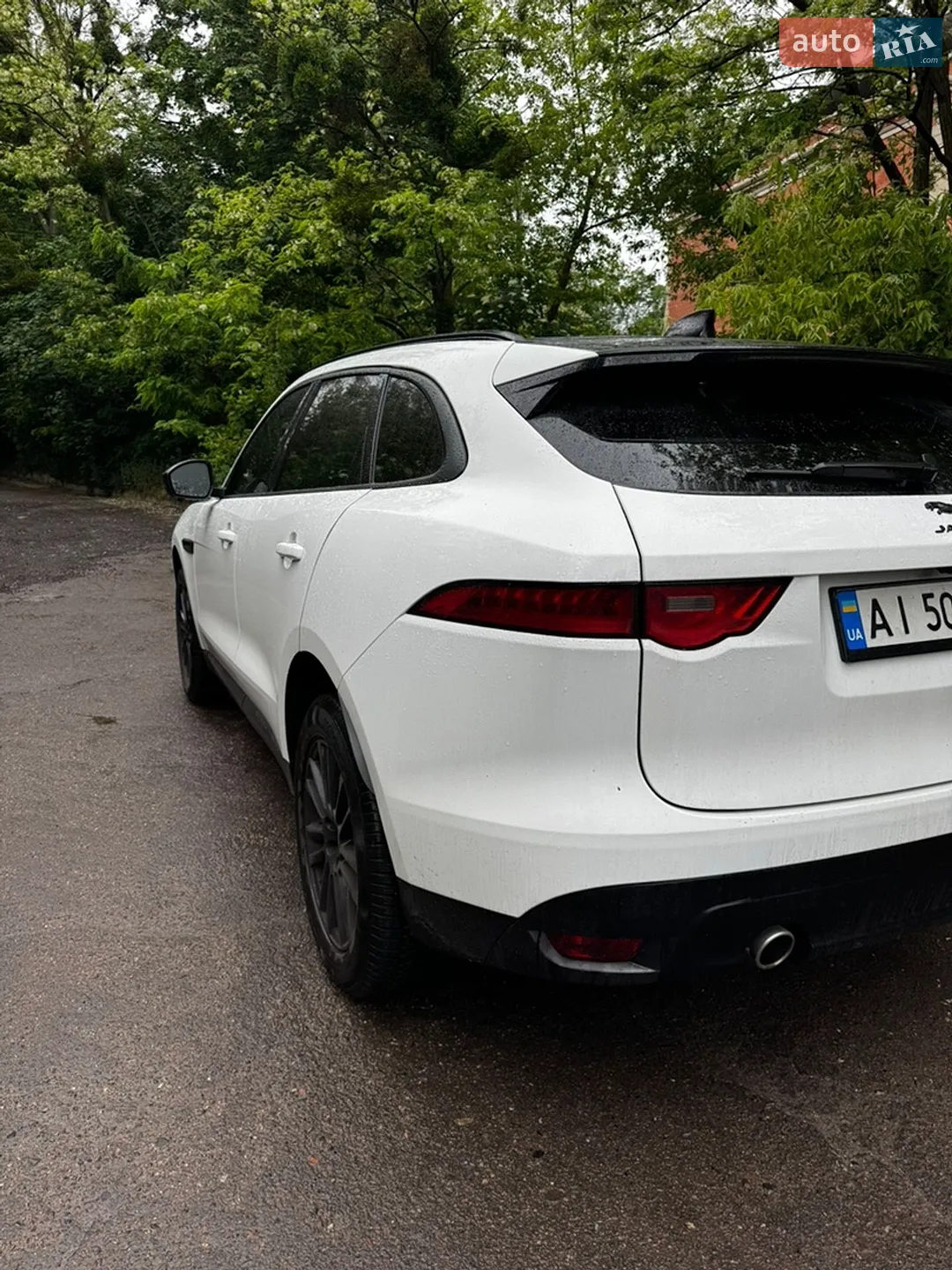 2017 Jaguar F-Pace - мініатюра 5