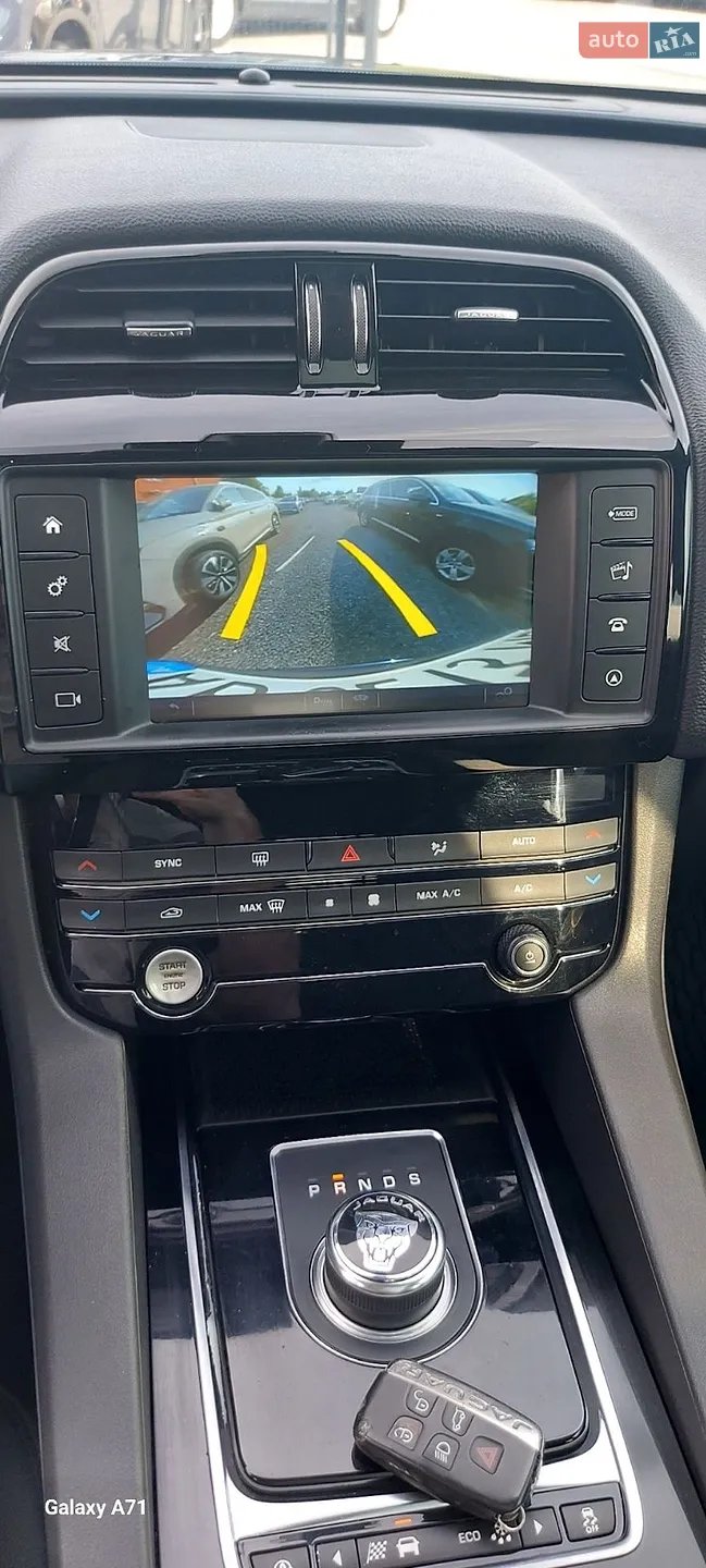 2018 Jaguar F-Pace - мініатюра 6