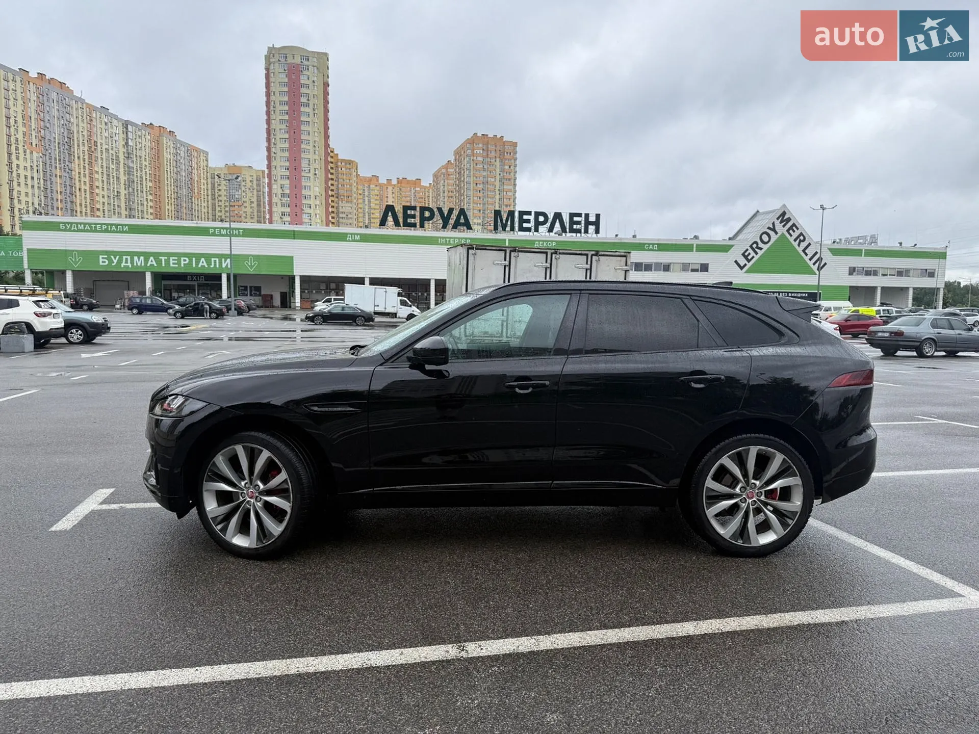 2016 Jaguar F-Pace - мініатюра 3