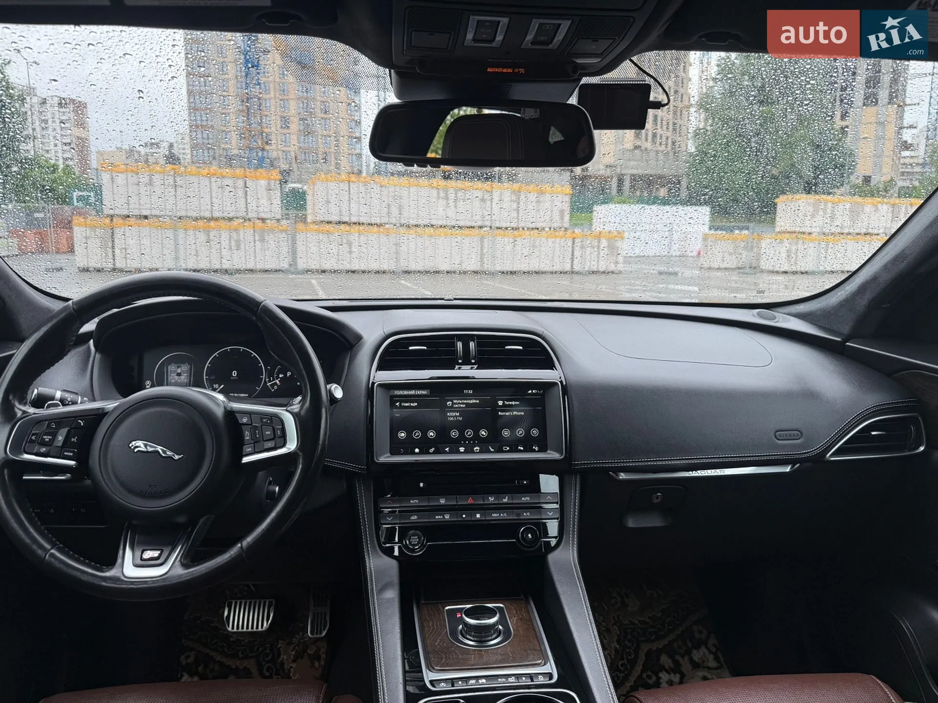 2016 Jaguar F-Pace - мініатюра 16
