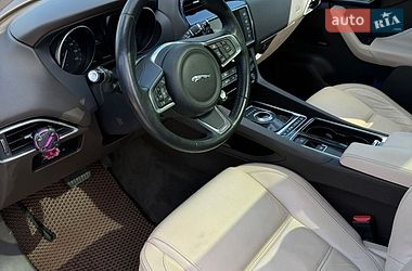 Внедорожник / Кроссовер Jaguar F-Pace 2018 в Киеве