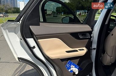 Внедорожник / Кроссовер Jaguar F-Pace 2018 в Киеве