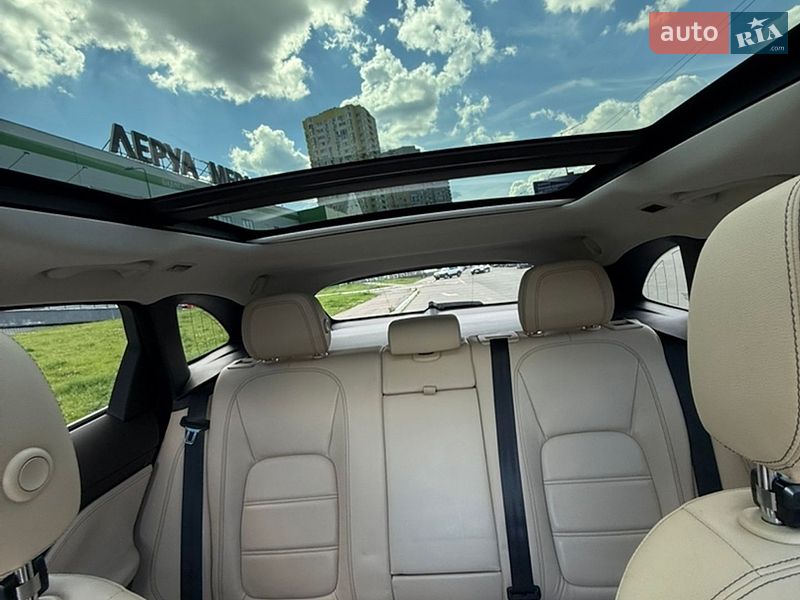 Внедорожник / Кроссовер Jaguar F-Pace 2018 в Киеве