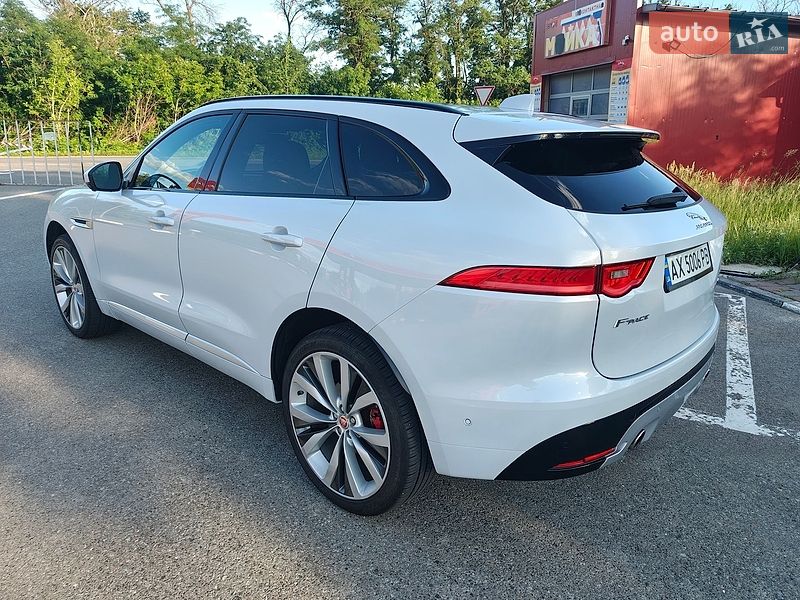 Внедорожник / Кроссовер Jaguar F-Pace 2016 в Харькове