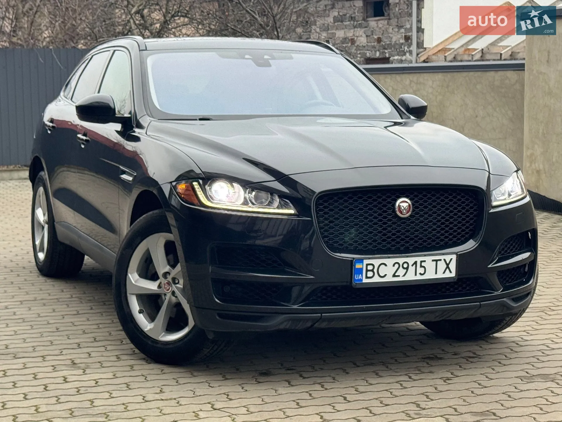 2016 Jaguar F-Pace - мініатюра 4