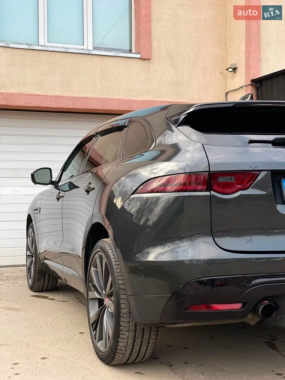 2018 Jaguar F-Pace - мініатюра 12