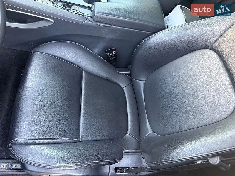 Jaguar F-Pace 2016 VIN SADCJ2BV0HA088279 фото оголошення 18 з 55