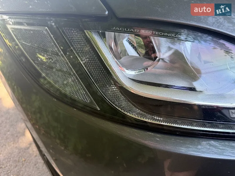 Jaguar F-Pace 2016 VIN SADCJ2BV0HA088279 фото оголошення 27 з 55