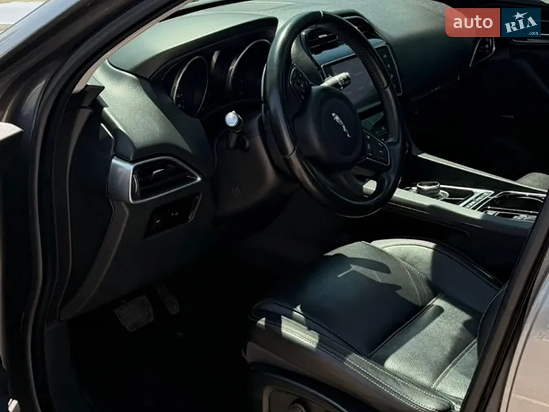 Jaguar F-Pace 2017 VIN SADCK2BV2HA889101 фото оголошення 22 з 60