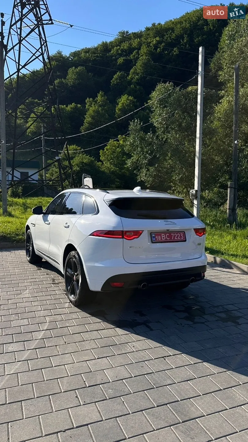 2018 Jaguar F-Pace - мініатюра 3
