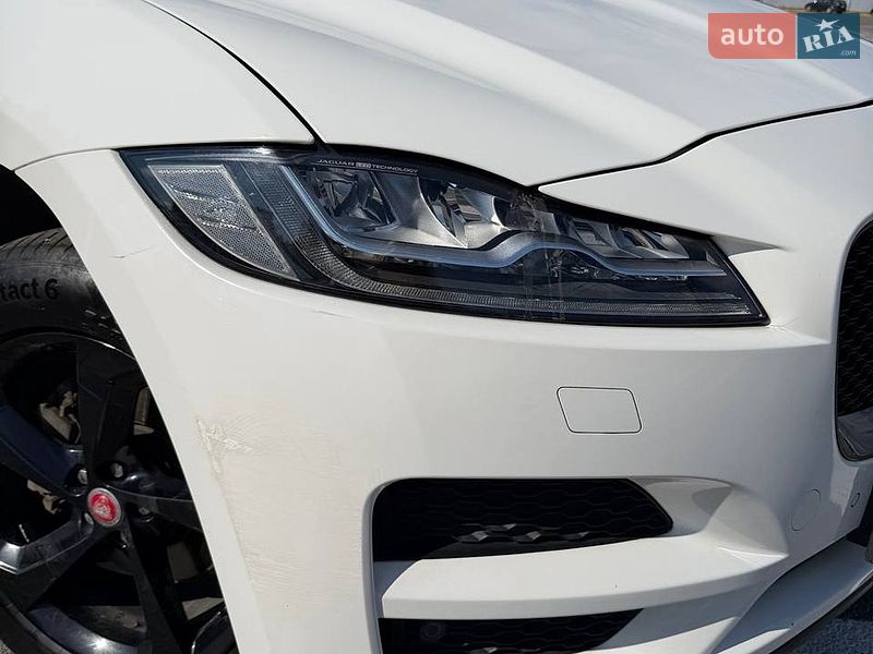 Внедорожник / Кроссовер Jaguar F-Pace 2017 в Ужгороде
