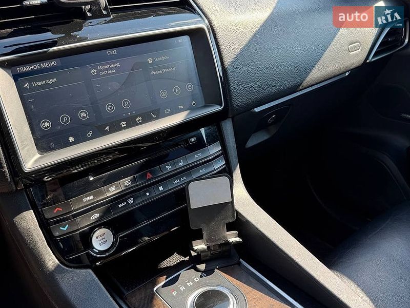 Внедорожник / Кроссовер Jaguar F-Pace 2017 в Ужгороде