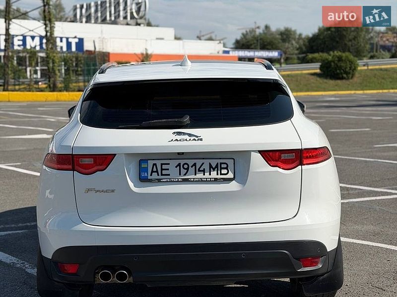 Внедорожник / Кроссовер Jaguar F-Pace 2017 в Ужгороде