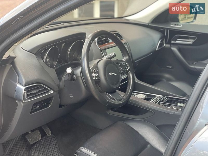 Внедорожник / Кроссовер Jaguar F-Pace 2017 в Фастове фото 8 Внедорожник / Кроссовер Jaguar F-Pace 2017 в Фастове