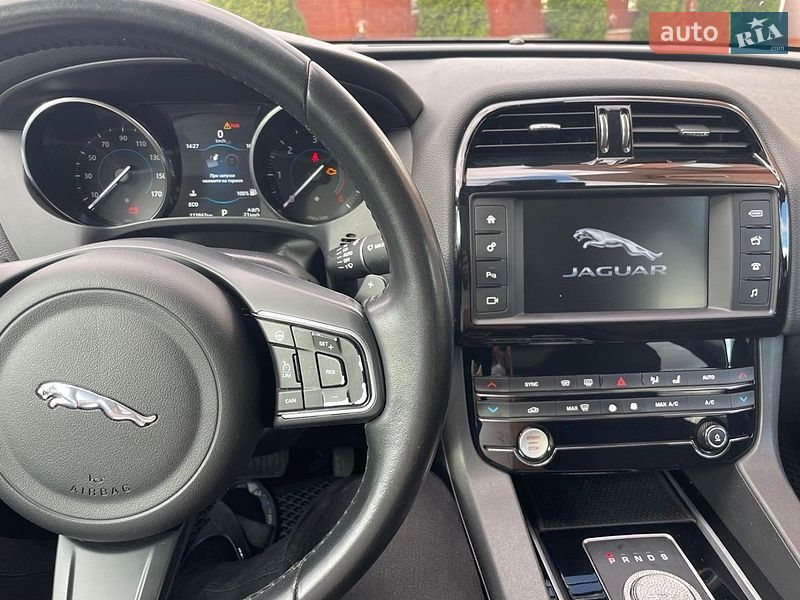 Внедорожник / Кроссовер Jaguar F-Pace 2017 в Фастове фото 2 Внедорожник / Кроссовер Jaguar F-Pace 2017 в Фастове