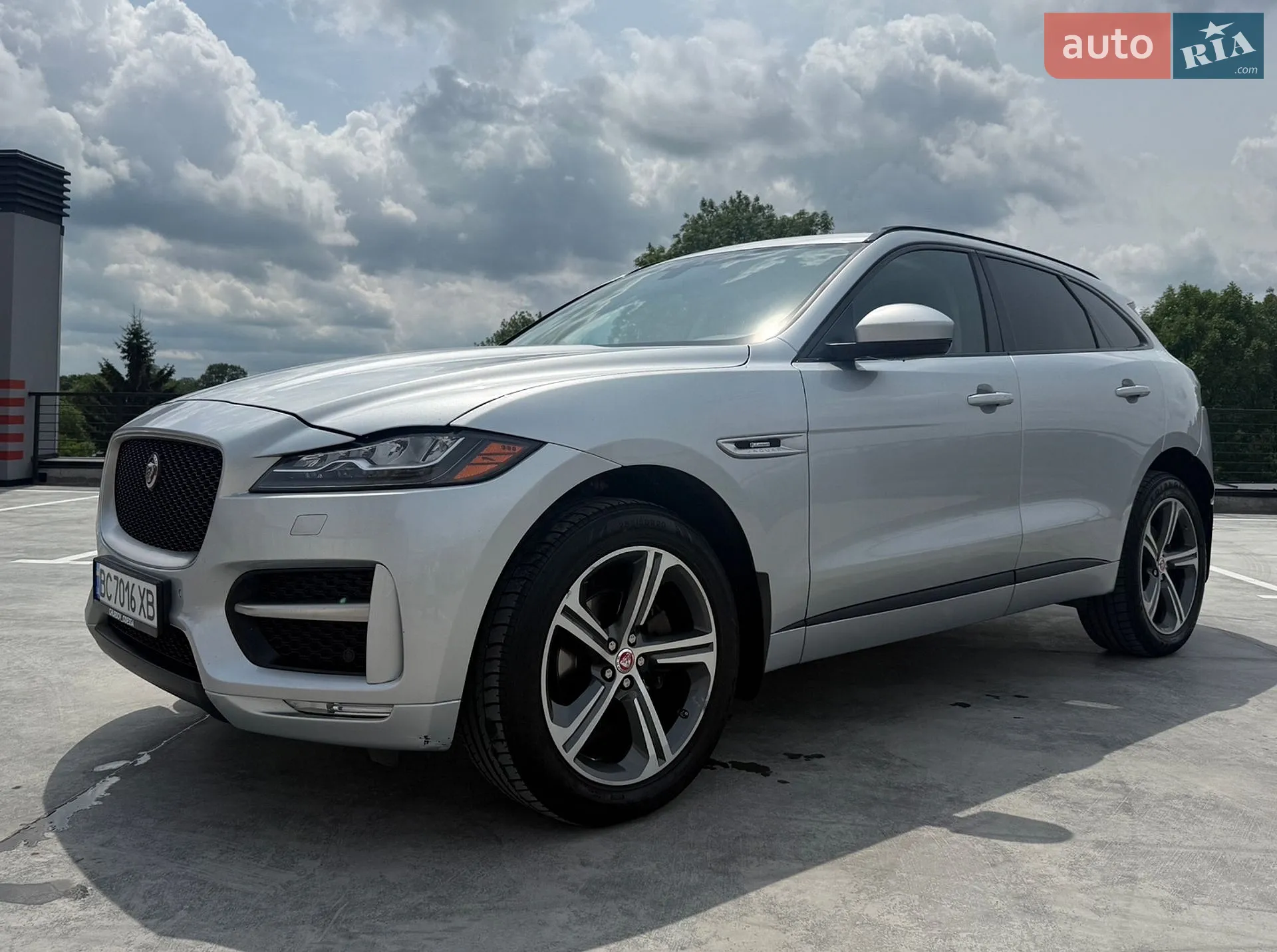 2017 Jaguar F-Pace - мініатюра 5