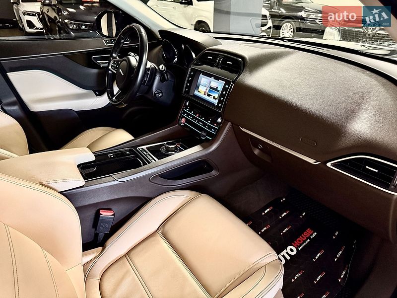 Внедорожник / Кроссовер Jaguar F-Pace 2017 в Львове