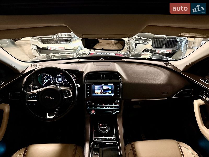 Внедорожник / Кроссовер Jaguar F-Pace 2017 в Львове