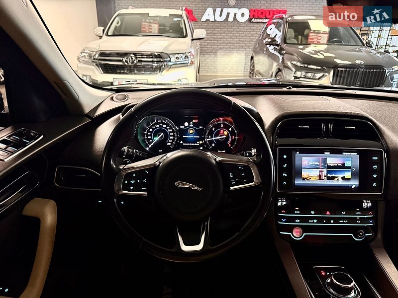 Внедорожник / Кроссовер Jaguar F-Pace 2017 в Львове