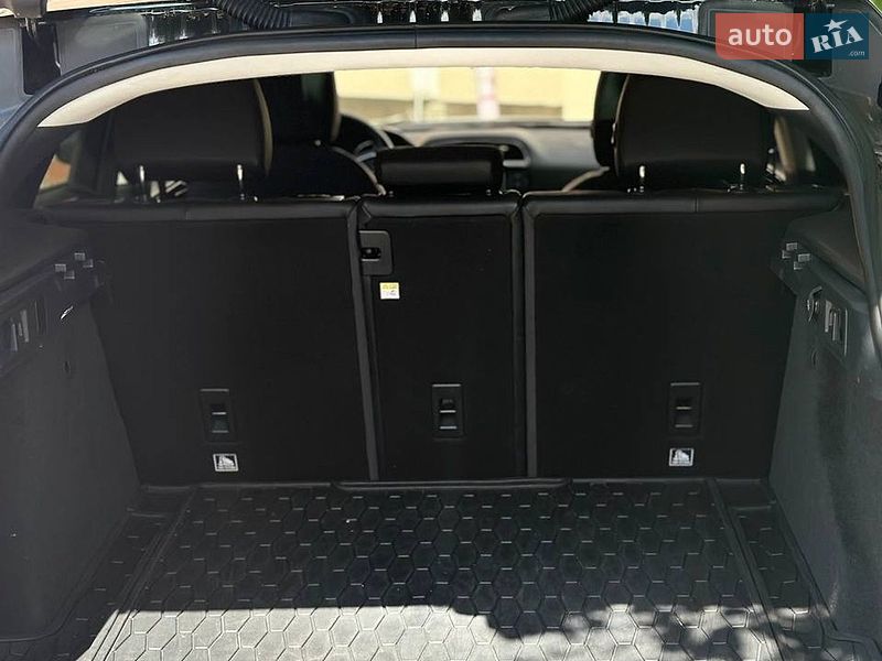 Внедорожник / Кроссовер Jaguar F-Pace 2016 в Ровно